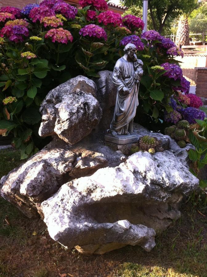 Santo Stefano del Sole Agriturismo A Casa Di Susanna מראה חיצוני תמונה